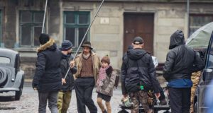 serial gra z cieniem