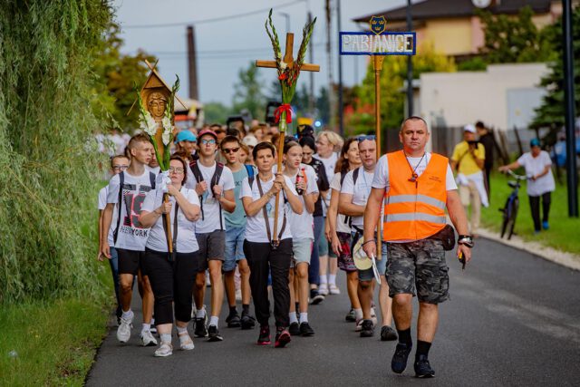 pabianicka pielgrzymka na jasną górę