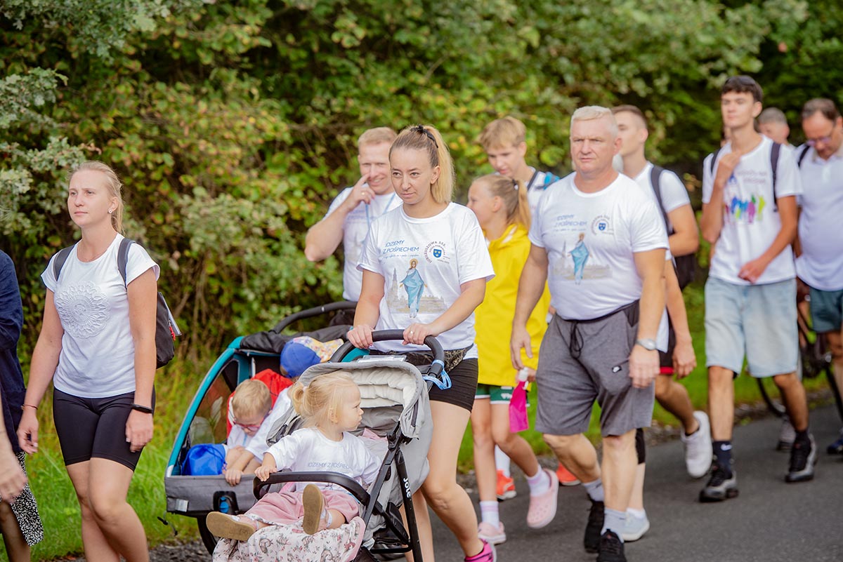 pabianicka pielgrzymka na jasną górę