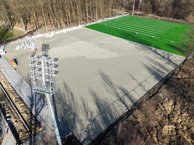 boisko włókniarz pabianice