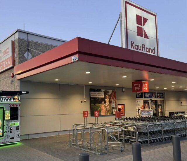 9006924878060da3322a57371583a831-compressed